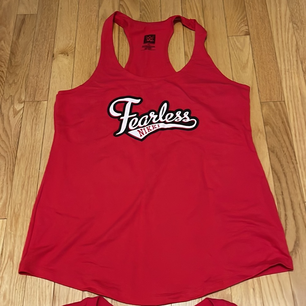 WWE wrestlers NIkki & Bree Bella tops size xl - Picture 2 of 6